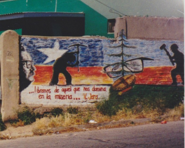 other murals in Valparaiso in 1999